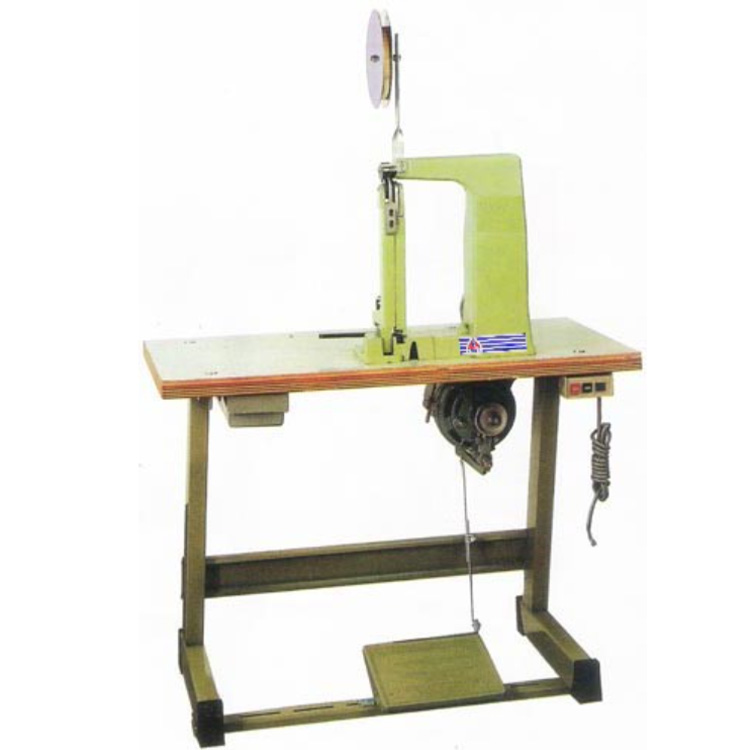 Máquina de abertura de costura e fixação de fita TS-974A Máquina de fixação traseira